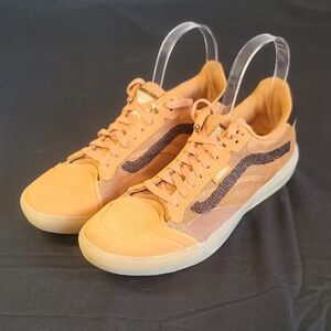 VANS Evdnt Ultimate Waffle Meerkat Brown Black Skate Shoes Women's Size 8.5